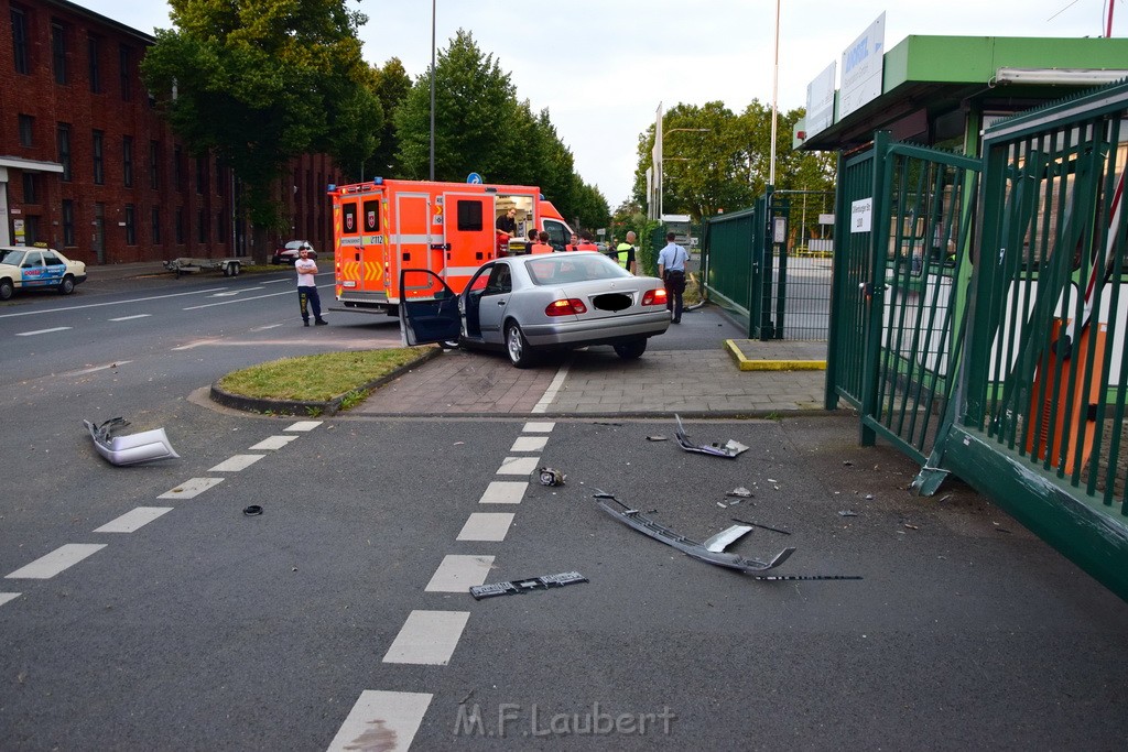 VU Koeln Kalk Dillenburgerstr P07.JPG - Miklos Laubert